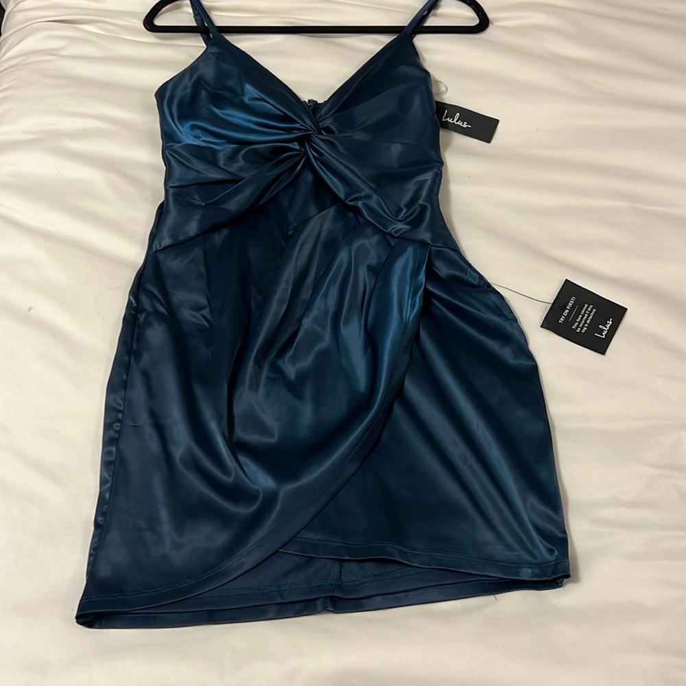 Lulus Gimme the Twist Teal Twist-Front Bodycon Mini Dress NWT